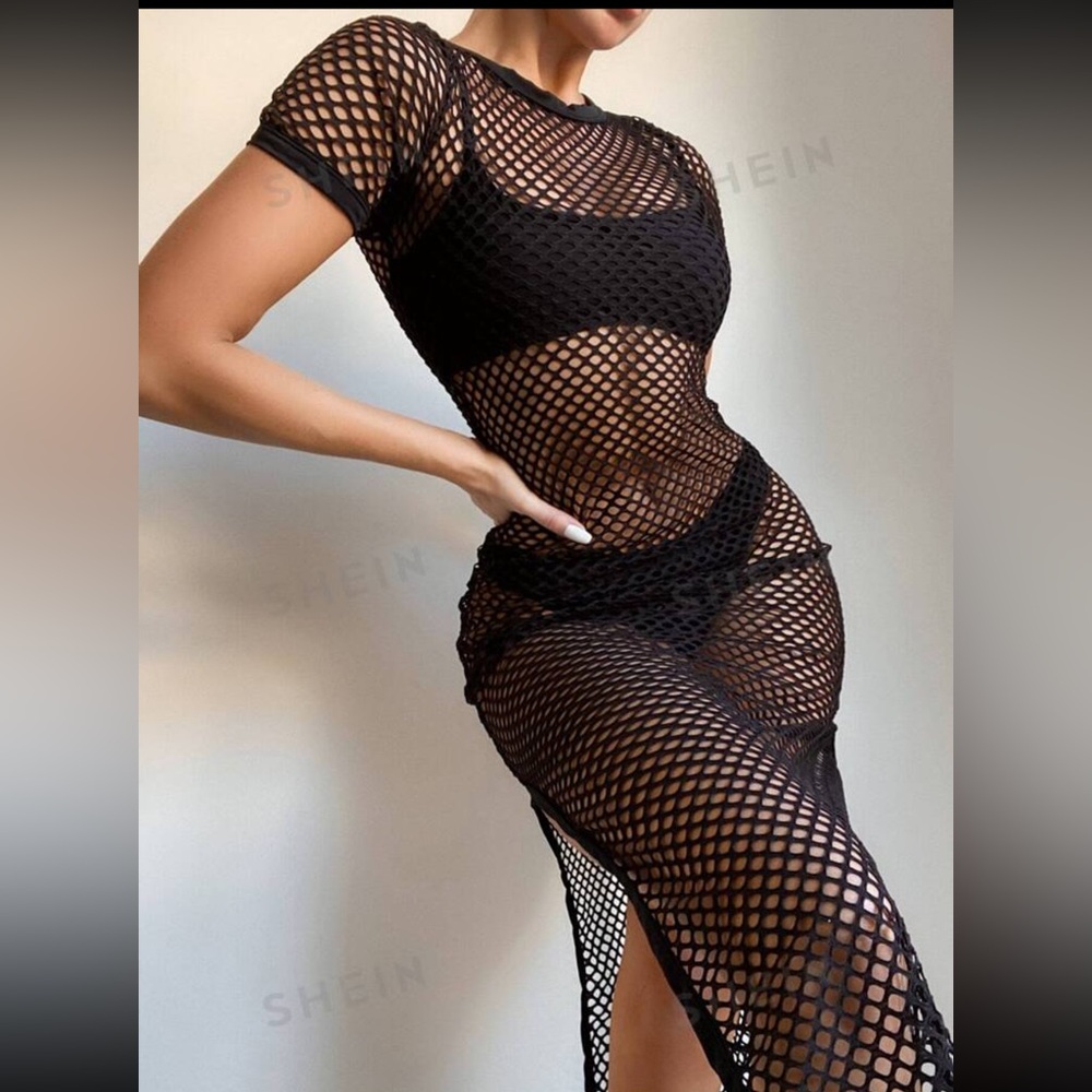 🎱 Hollow Out Black Short Sleeve Fishnet Cover Up Size L 8/10
